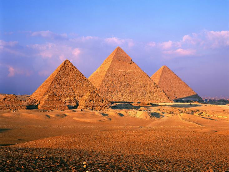 Krajobrazy - Pyramids of Giza, Egypt.jpg