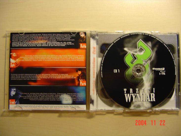 Trzeci Wymiar - Cztery Pory Rapu2CD - 000-trzeci_wymiar-cztery_pory_rapu-2cd-limited_edition-pl-2004-inside_1-b2r.jpg