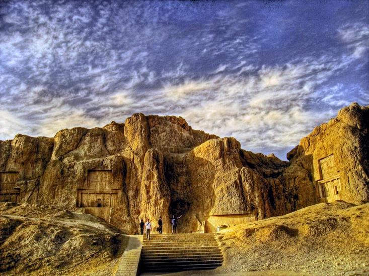 Persja, - obrazy - Naqshe_Rostam_1. Dolina w górach Zagros - Iran.JPG