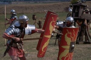 Rzym starożytny - wojsko rzymskie - obrazy - timthumb.php.jpg 8. Trening legionistów.jpg