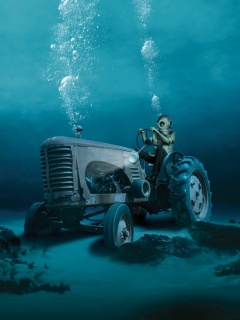 240x320 - Tractor_Diving.jpg