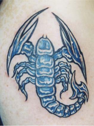  Tatuaże - scorpione.jpg