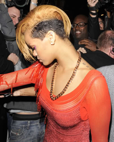 Rihanna - Rihanna58.jpg
