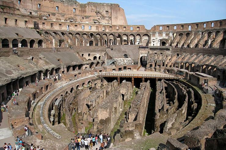Historia sztuki - architektura Rzym - obrazy - colosseum10.jpg