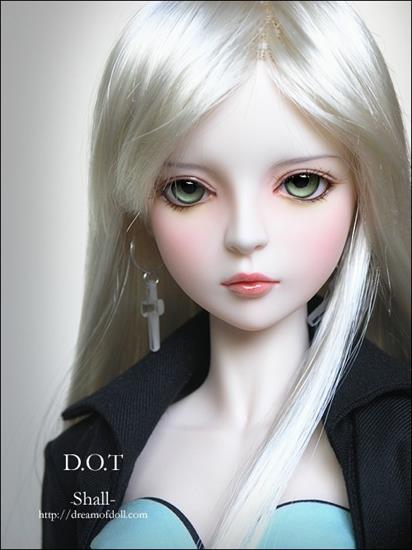 Grram of Doll - 970526_176784-8f012-21748758-.jpg