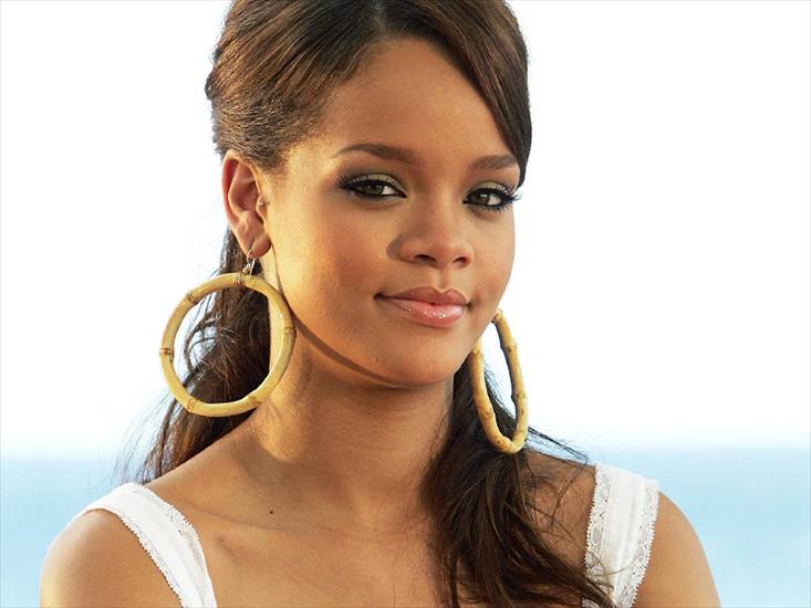 Rihanna - rihanna17.jpg