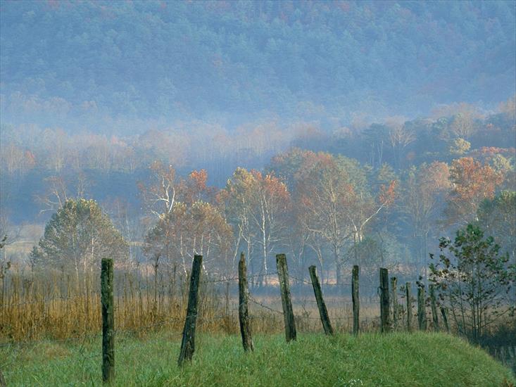National Park USA Collection - Cades-Cove,-Great-Smoky-Mountains-National-Park,-Tennessee.jpg
