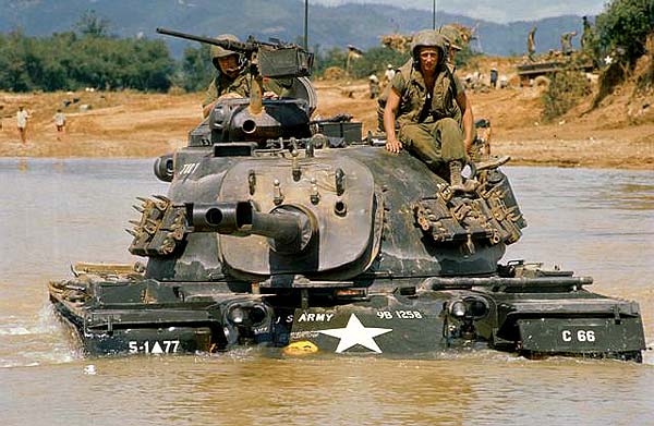 Wojenne, Militaria - ,Vietnam - 073.jpg
